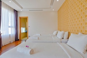 queens finger hotel da nang