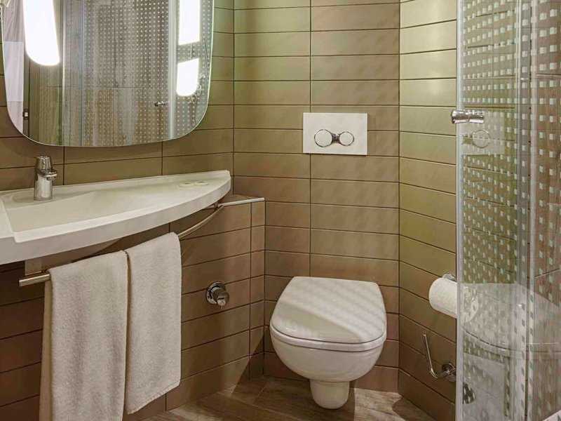 ibis istanbul tuzla hotel