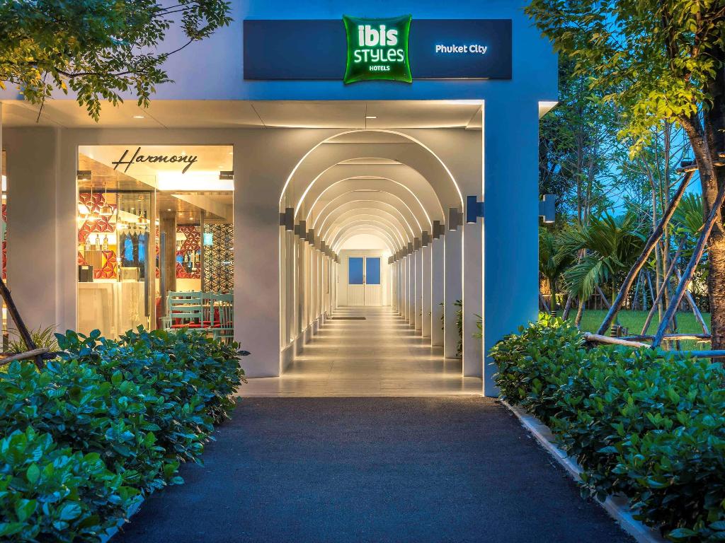 ibis styles phuket city hotel