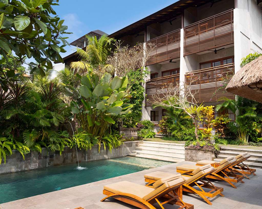 adiwana resort jembawan