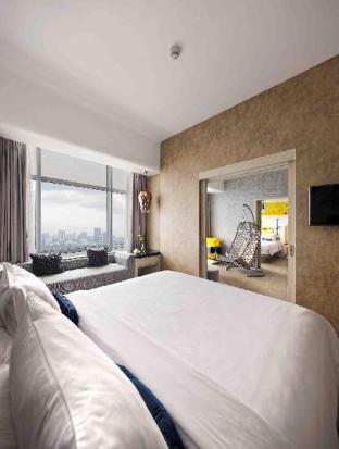 yello hotel harmoni jakarta