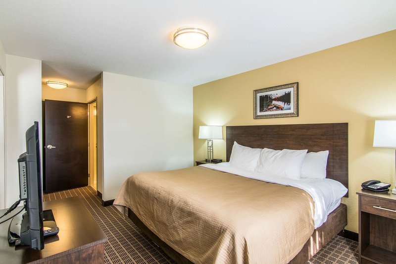 sleep inn and suites west near medical center