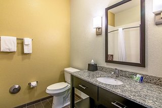 sleep inn and suites west near medical center