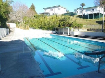 Opal Hot Springs & Holiday Park,Katikati>>Hamilton,3 star