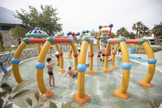 dosinia luxury resort