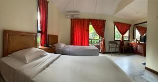 Puteri Bayu Beach Resort,Pangkor Island>>Lumut,3 star