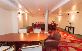 nesva hotel