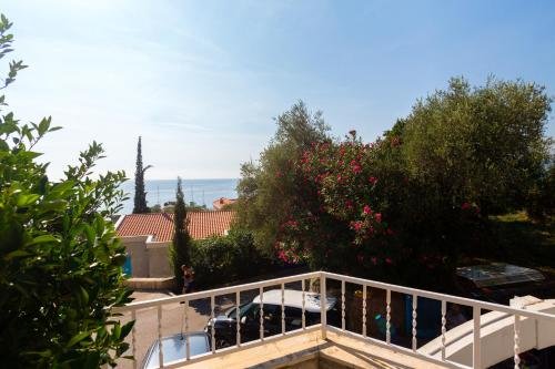 sun rose apartments sveti stefan