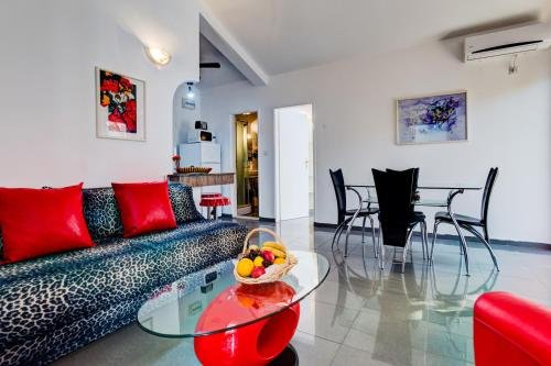 sun rose apartments sveti stefan