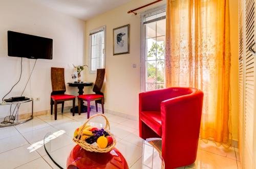 sun rose apartments sveti stefan