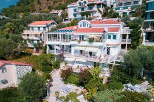 sun rose apartments sveti stefan