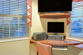 microtel inn and suites by wyndham burlington