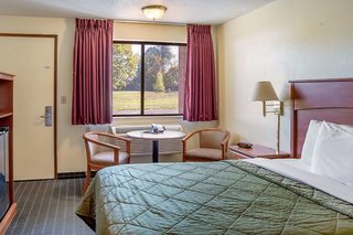 Super 8 By Wyndham Vancouver East,In Vancouver,2 star