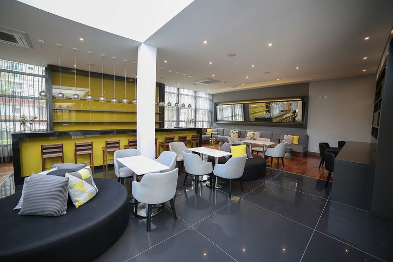 nh curitiba the five