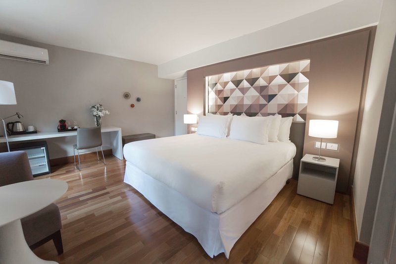 nh curitiba the five