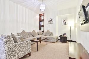 Landmark Summit Hotel,In Dubai (Deira),4 star