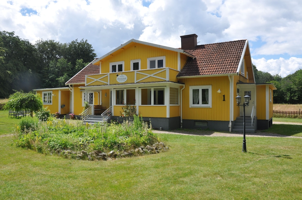 hotel and pensionat bjorkelund