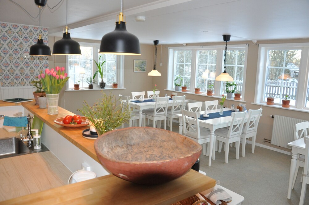 hotel and pensionat bjorkelund