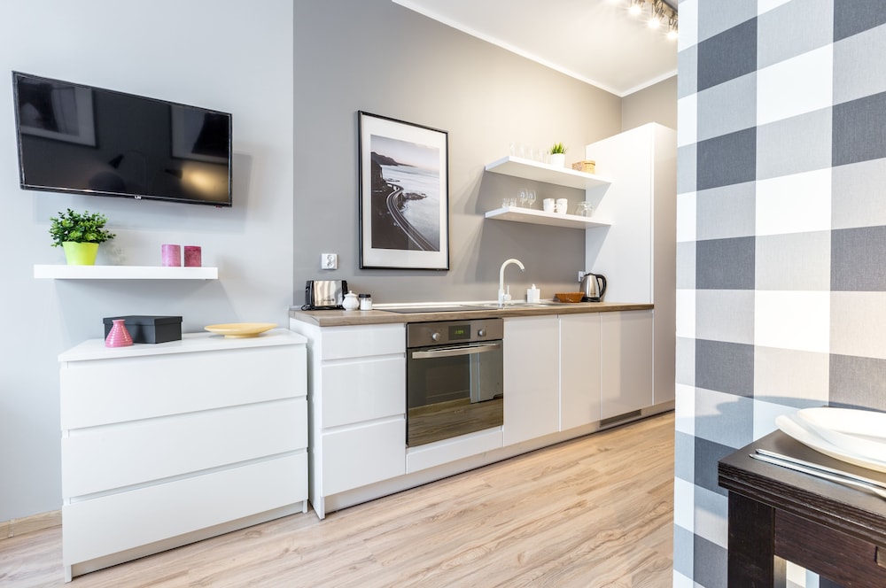 friendhouse apartments