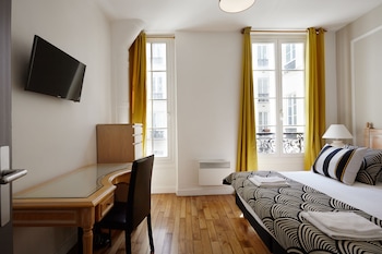 apartments du louvre le marais