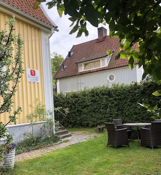 5 ans bed and breakfast