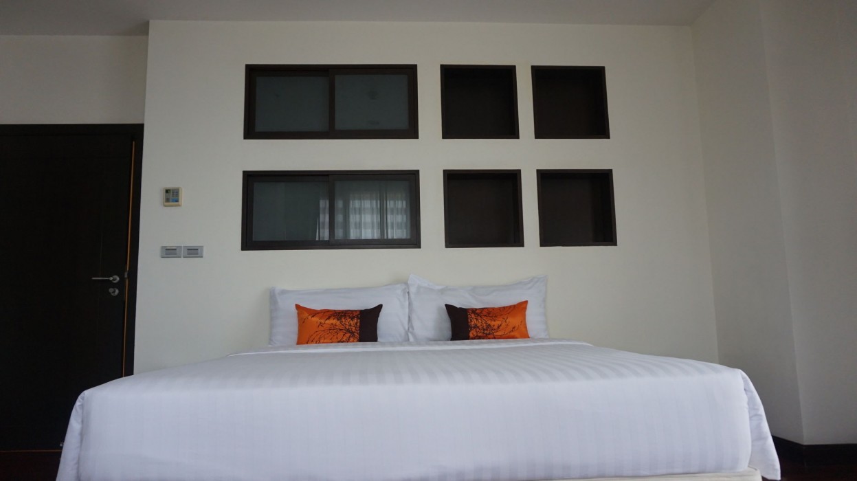 grand asoke suites boutique residence