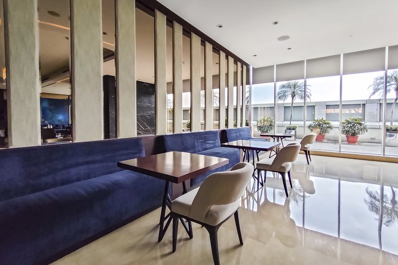 oakwood suites la maison jakarta