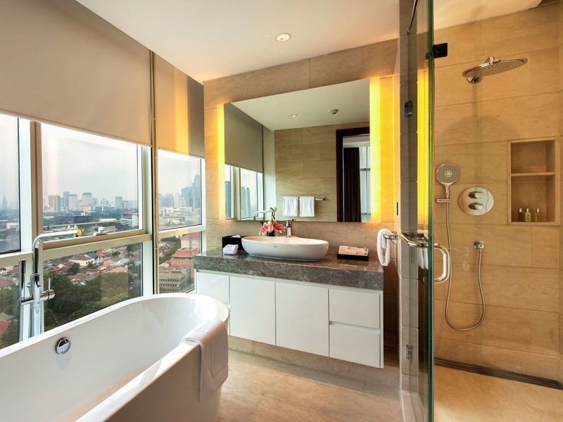 oakwood suites la maison jakarta