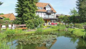 Auf Dem Langenhof Wunstorf,Hannover>>Hagenburg,3 star