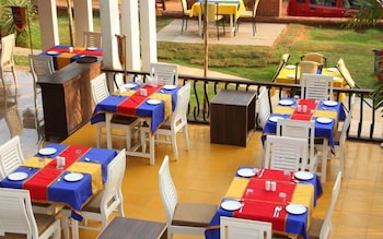 Paparazzi Resort,Calangute>>Baga,3 star