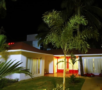 Paparazzi Resort,Calangute>>Baga,3 star