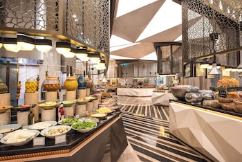 kempinski hotel muscat