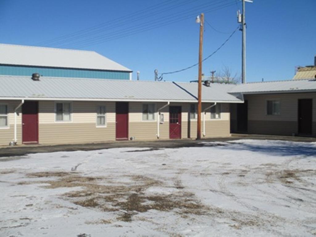 silver moon motel and suites