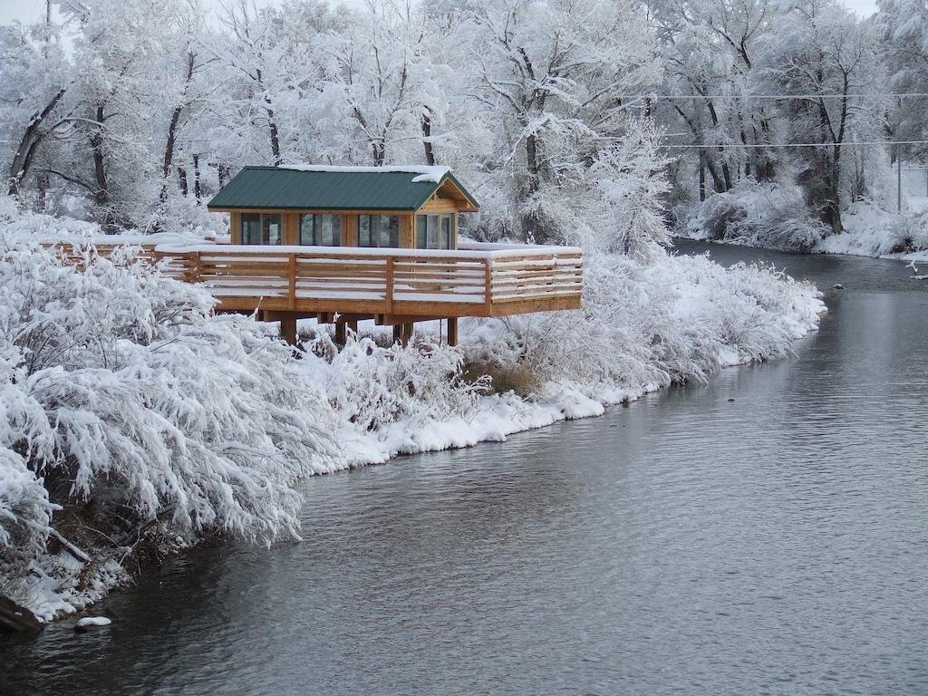 silver moon motel and suites