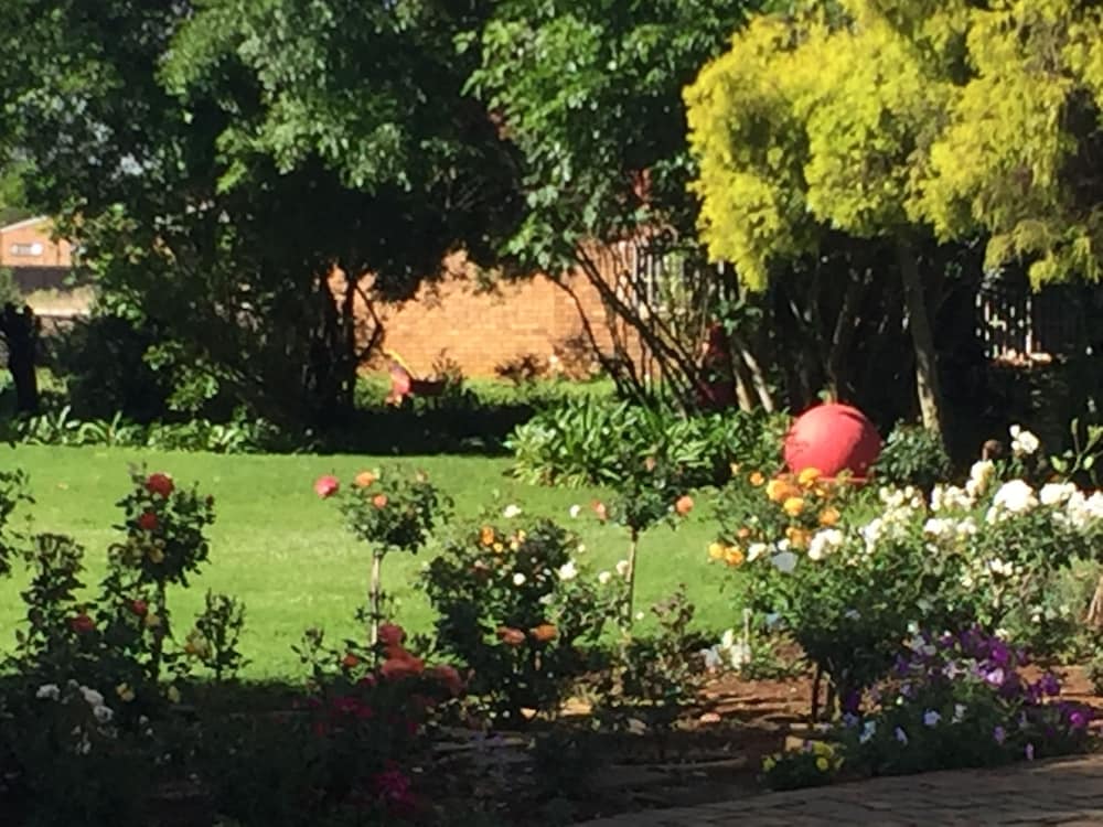 Elsje's Country Inn - Guesthouse,In Kempton Park,2 star