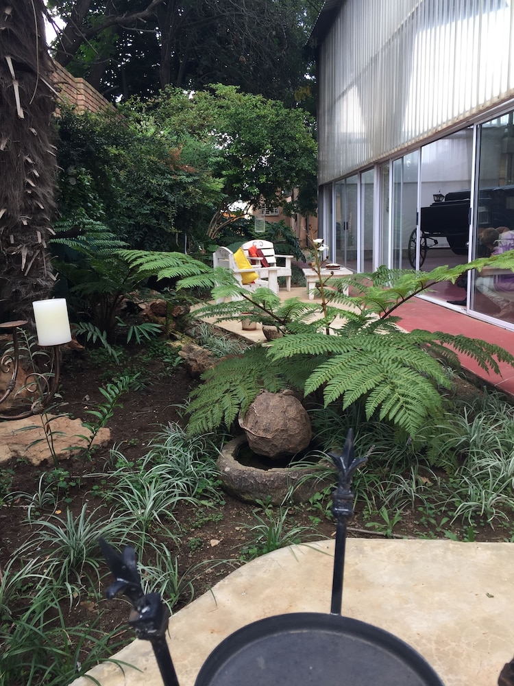 Elsje's Country Inn - Guesthouse,In Kempton Park,2 star