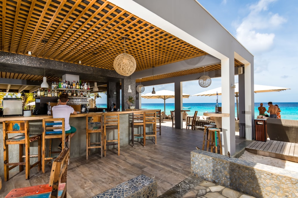 delfins beach resort bonaire tapestry collection by hilton