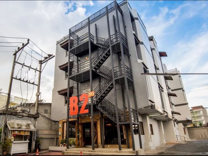 b2 chiang rai night bazaar boutique and budget hotel