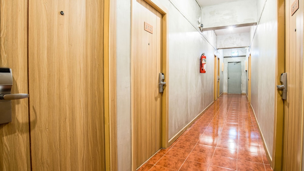 b2 chiang rai night bazaar boutique and budget hotel