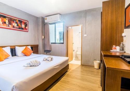 b2 chiang rai night bazaar boutique and budget hotel