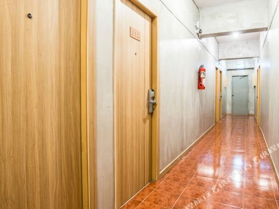 b2 chiang rai night bazaar boutique and budget hotel