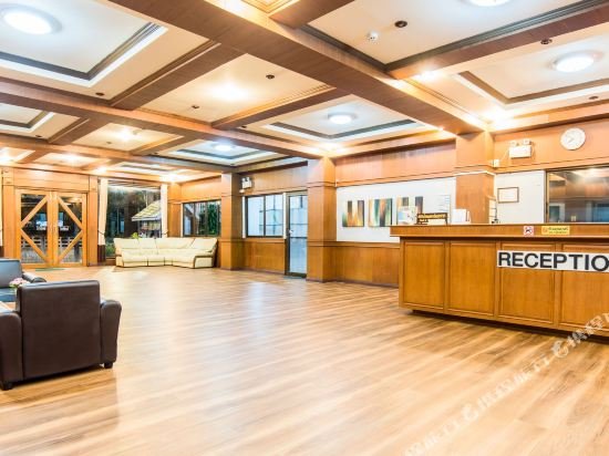 b2 chiang rai night bazaar boutique and budget hotel