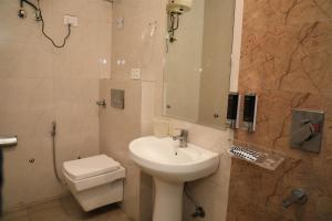 Hira Palace,New Delhi>>Delhi,3 star