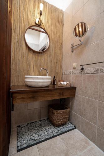 olympos mountain lodge