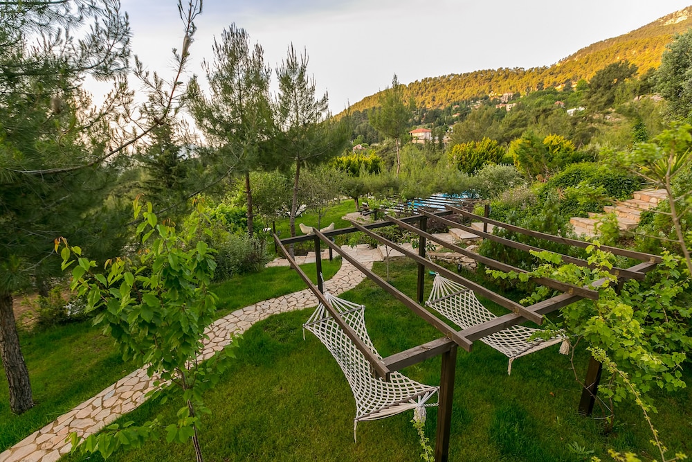 olympos mountain lodge