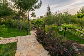 olympos mountain lodge