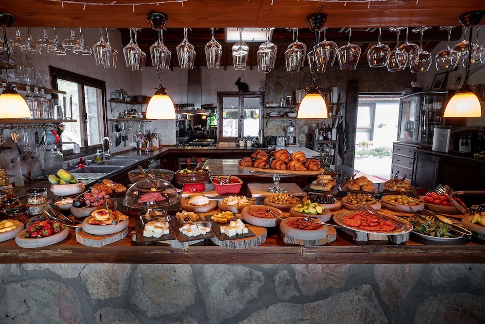 olympos mountain lodge