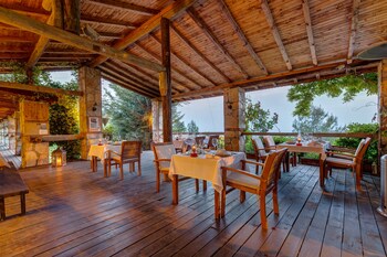olympos mountain lodge
