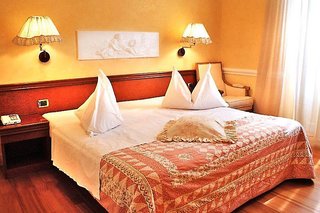 Hotel Tito,Piazza Della Repubblica>>Lazio,3 star