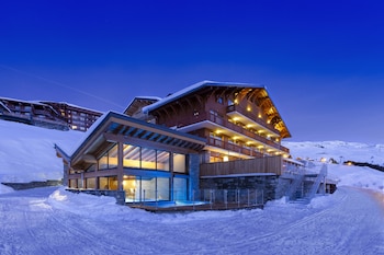 ours blanc hotel and spa